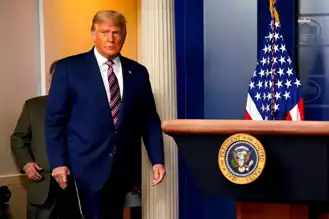 Trump'ın Yemin Töreni Soğuktan Kapalı Alana Alındı