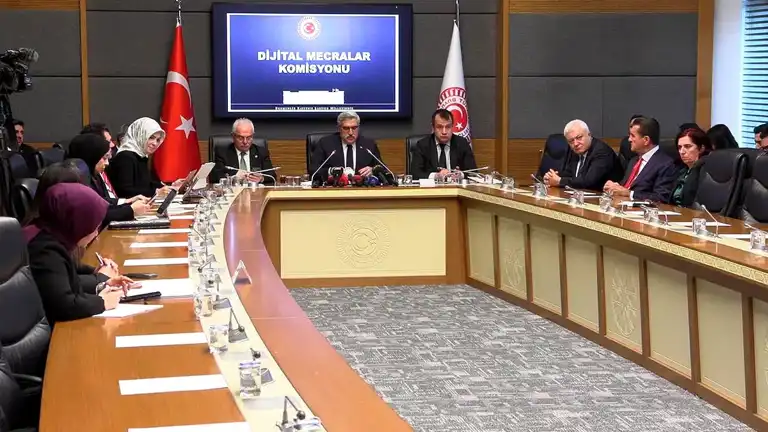 Meclis, Netflix'i Dinledi: Kumar Bağımlılığı ve İçerik Tartışması Meclis, Netflix'i Dinledi: Kumar Bağımlılığı ve İçerik Tartışması